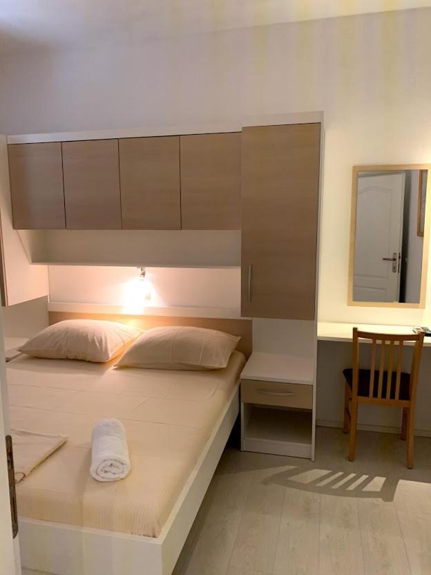 Apartments Center Baška Voda Dış mekan fotoğraf