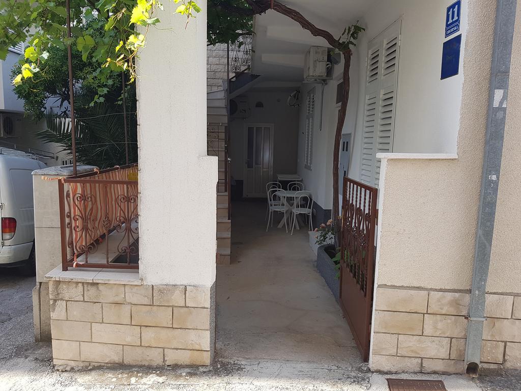 Apartments Center Baška Voda Dış mekan fotoğraf